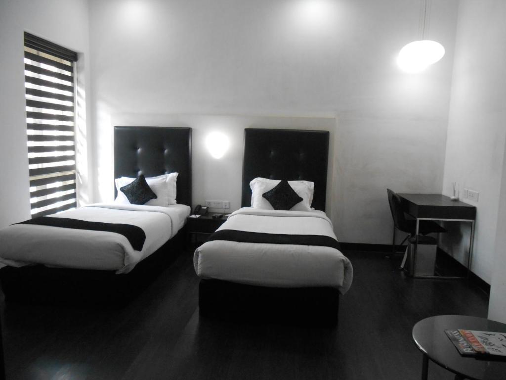 Sapphire Suite Kalkata Pokoj fotografie